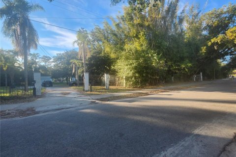Casa en venta en Tampa, Florida, 4 dormitorios, 241.55 m2 № 1542402 - foto 6