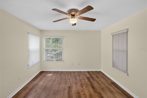 Villa ou maison à vendre à Starke, Floride: 3 chambres, 261.24 m2 № 2319000 - photo 30