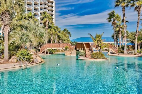 Condo in Destin, Florida, 2 bedrooms  № 562442 - photo 1