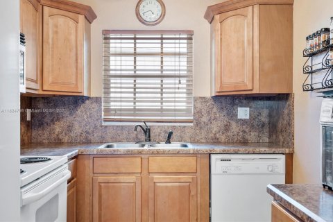 Condominio en venta en Davie, Florida, 2 dormitorios, 126.16 m2 № 1794077 - foto 8