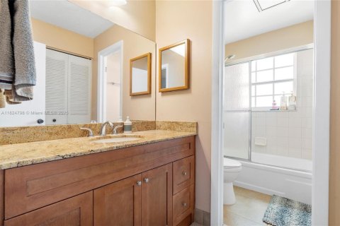 Condominio en venta en Davie, Florida, 2 dormitorios, 126.16 m2 № 1794077 - foto 16
