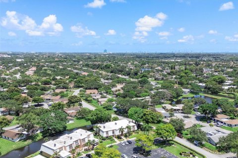 Copropriété à vendre à Davie, Floride: 2 chambres, 126.16 m2 № 1794077 - photo 26