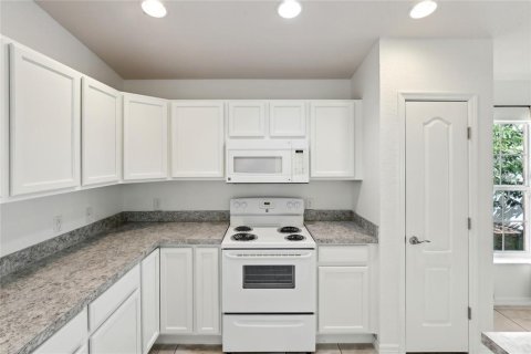 Casa en venta en Lake Alfred, Florida, 3 dormitorios, 142.88 m2 № 1755542 - foto 5