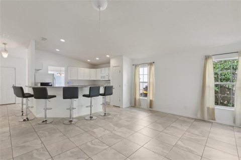 Casa en venta en Lake Alfred, Florida, 3 dormitorios, 142.88 m2 № 1755542 - foto 3