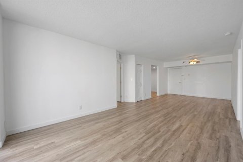 Купить кондоминиум в Авентура, Флорида 1 комната, 91.97м2, № 2085817 - фото 16