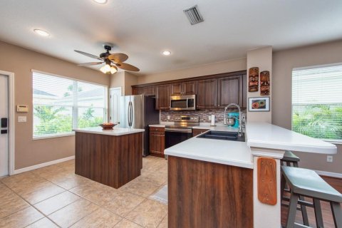 House in Bradenton, Florida 3 bedrooms, 156.08 sq.m. № 1793388 - photo 3