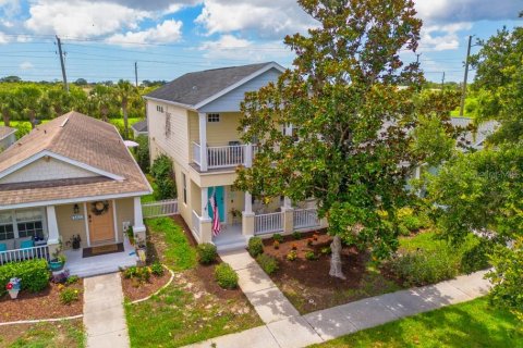 House in Bradenton, Florida 3 bedrooms, 156.08 sq.m. № 1793388 - photo 5