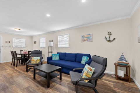 Casa en venta en Key West, Florida, 2 dormitorios, 111.48 m2 № 2010704 - foto 18