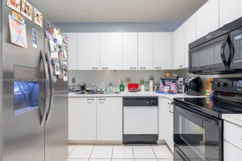 Купить виллу или дом в Хайалиа, Флорида 3 спальни, № 1992013 - фото 14