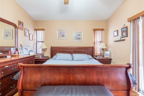 Купить виллу или дом в Хайалиа, Флорида 3 спальни, № 1992013 - фото 24