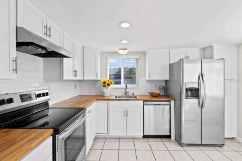 Condo in Clearwater, Florida, 2 bedrooms  № 2232625 - photo 6