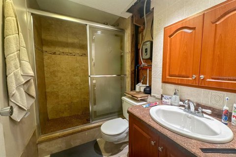 Immobilier commercial à vendre à Englewood, Floride: 158.77 m2 № 1431877 - photo 16