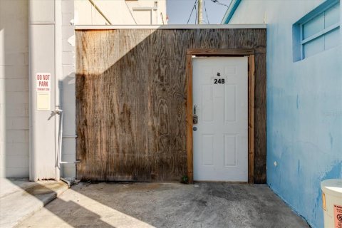 Купить коммерческую недвижимость в Киссимми, Флорида 289.11м2, № 2209012 - фото 18