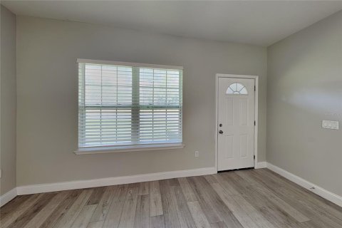 Villa ou maison à louer à Citrus Springs, Floride: 3 chambres, 184.41 m2 № 2324321 - photo 2
