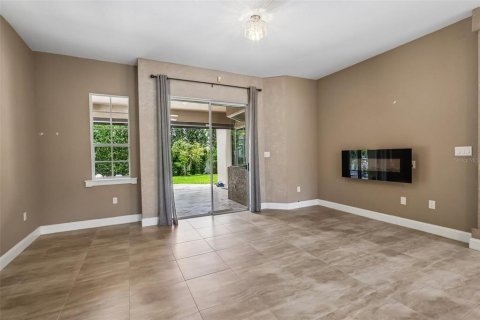 Villa ou maison à vendre à Oviedo, Floride: 4 chambres, 277.96 m2 № 2230729 - photo 4