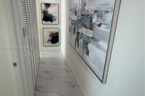 Condominio en venta en Sunrise, Florida, 2 dormitorios, 81.48 m2 № 2076917 - foto 10