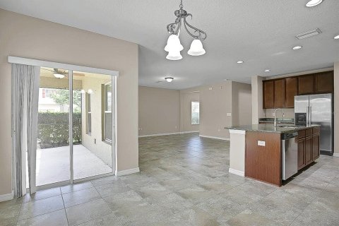 Casa en venta en Fish Hawk, Florida, 4 dormitorios, 216.28 m2 № 1756982 - foto 7