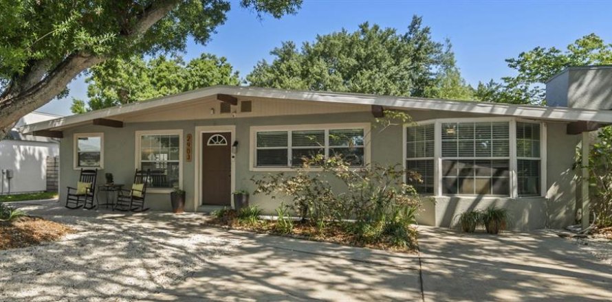Casa en Tampa, Florida 4 dormitorios, 139.07 m2 № 1639722
