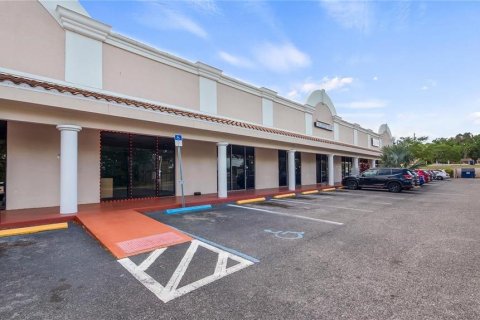 Immobilier commercial à louer à Leesburg, Floride: 98.85 m2 № 2430814 - photo 12