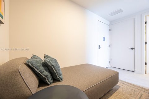 Copropriété à louer à Miami, Floride: 1 chambre, 50.54 m2 № 2153822 - photo 25