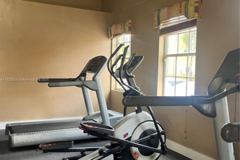 Copropriété à louer à Miami, Floride: 2 chambres, 84.73 m2 № 1786967 - photo 13