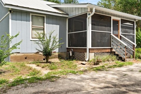 Villa ou maison à vendre à Umatilla, Floride: 3 chambres, 118.54 m2 № 2148307 - photo 2
