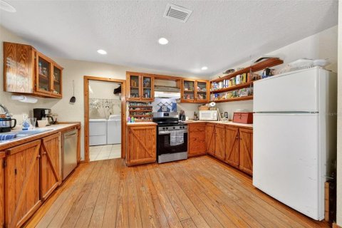 Villa ou maison à vendre à Umatilla, Floride: 3 chambres, 118.54 m2 № 2148307 - photo 9