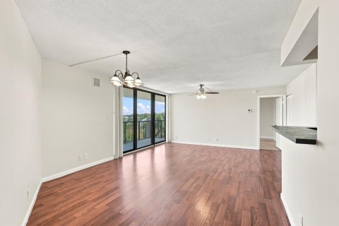 Condo in Fort Lauderdale, Florida, 1 bedroom  № 2399999 - photo 16