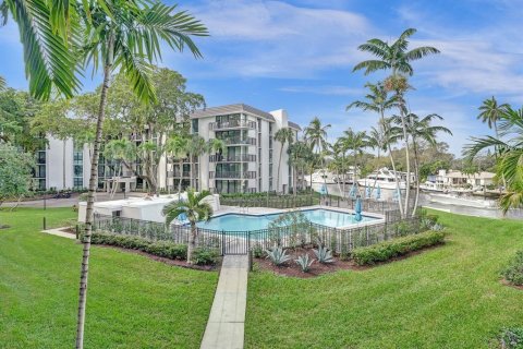 Condo in Fort Lauderdale, Florida, 1 bedroom  № 2399999 - photo 5