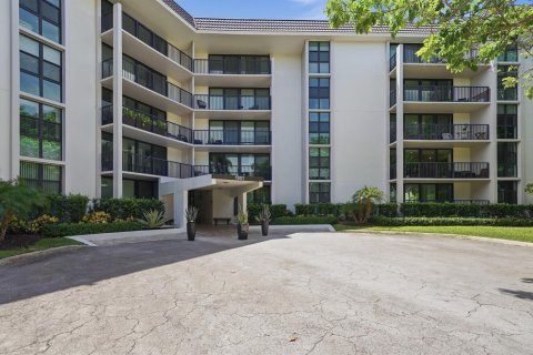 Condo in Fort Lauderdale, Florida, 1 bedroom  № 2399999 - photo 29