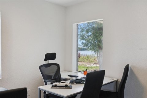 Propiedad comercial en alquiler en Orlando, Florida, 99.87 m2 № 2097623 - foto 12