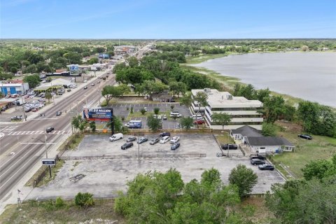 Propiedad comercial en alquiler en Orlando, Florida, 99.87 m2 № 2097623 - foto 4