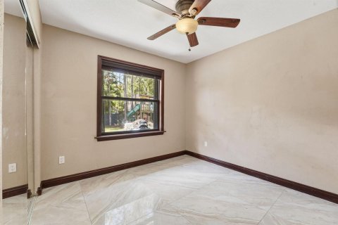 Villa ou maison à vendre à West Palm Beach, Floride: 6 chambres, 226.12 m2 № 2147273 - photo 11