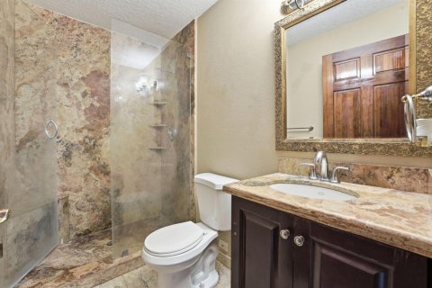 Villa ou maison à vendre à West Palm Beach, Floride: 6 chambres, 226.12 m2 № 2147273 - photo 14