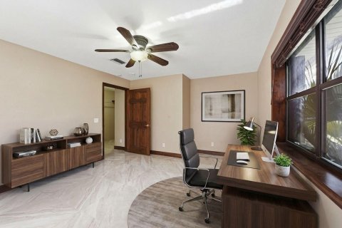 Villa ou maison à vendre à West Palm Beach, Floride: 6 chambres, 226.12 m2 № 2147273 - photo 16