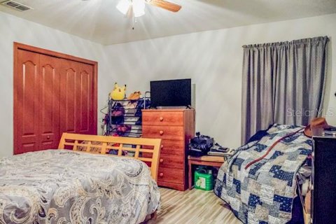 Casa en venta en Eustis, Florida, 4 dormitorios, 230.86 m2 № 1529779 - foto 19