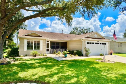 Villa ou maison à The Villages, Floride 3 chambres, 141.86 m2 № 2352271