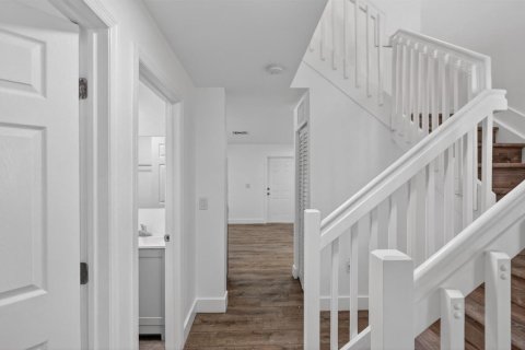 Villa ou maison à vendre à Miami, Floride: 4 chambres, 128.21 m2 № 2083420 - photo 7