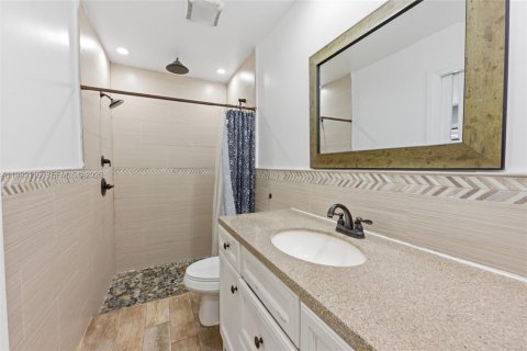 Touwnhouse à vendre à Tamarac, Floride: 3 chambres, 186.18 m2 № 2066134 - photo 18