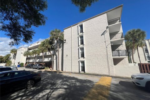 Condo à Pinecrest, Floride, 2 chambres  № 1999423