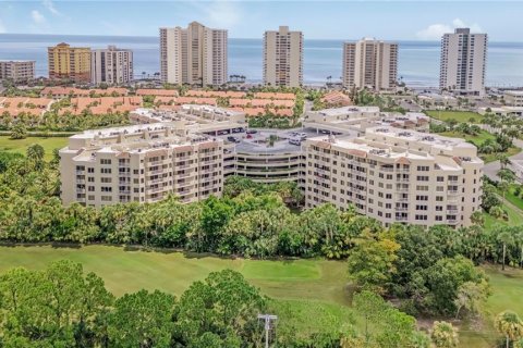 Condo in Daytona Beach Shores, Florida, 2 bedrooms  № 2339204 - photo 2