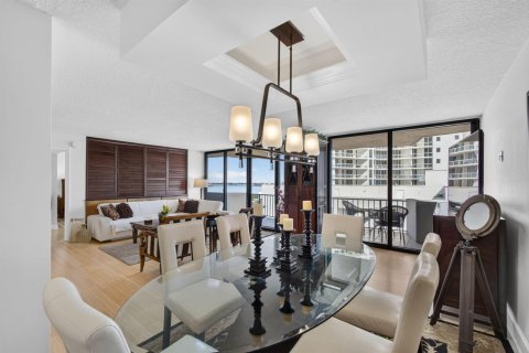 Condo in Riviera Beach, Florida, 2 bedrooms  № 2391987 - photo 25