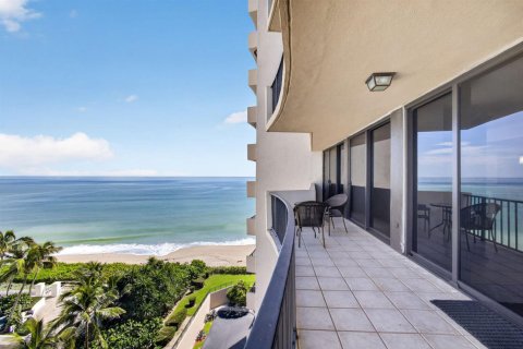 Condo in Riviera Beach, Florida, 2 bedrooms  № 2391987 - photo 4