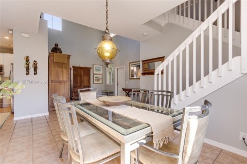 Villa ou maison à vendre à Weston, Floride: 5 chambres, 227.61 m2 № 2025073 - photo 14