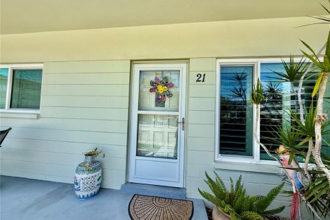 Condominio en venta en Clearwater, Florida, 2 dormitorios, 130.06 m2 № 1817400 - foto 1