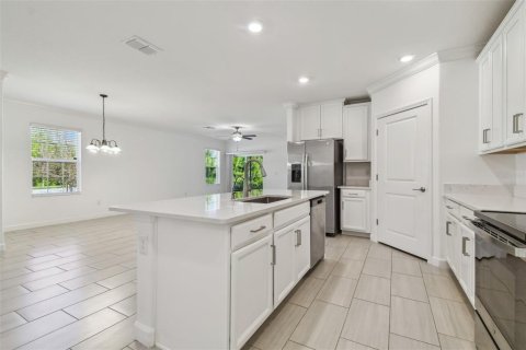 Casa en venta en Land O' Lakes, Florida, 2 dormitorios, 150.04 m2 № 2298311 - foto 17