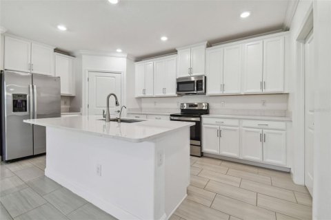 Casa en venta en Land O' Lakes, Florida, 2 dormitorios, 150.04 m2 № 2298311 - foto 14
