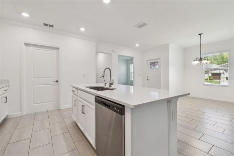 Casa en venta en Land O' Lakes, Florida, 2 dormitorios, 150.04 m2 № 2298311 - foto 16