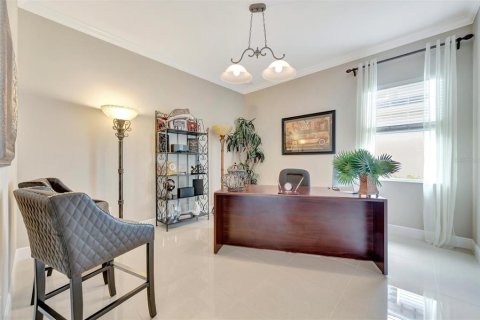 House in Bradenton, Florida 3 bedrooms, 319.68 sq.m. № 1854694 - photo 26