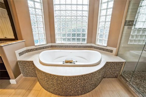 Villa ou maison à louer à Orlando, Floride: 4 chambres, 310.76 m2 № 1825335 - photo 30